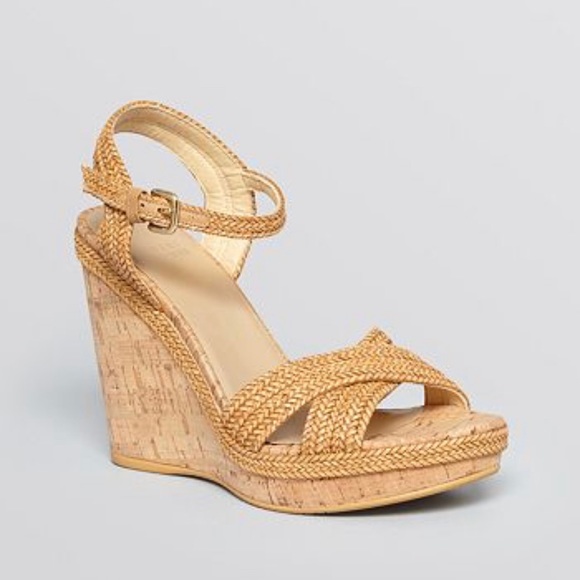 Stuart Weitzman MINX in Camel Laniard - Size 6.5
